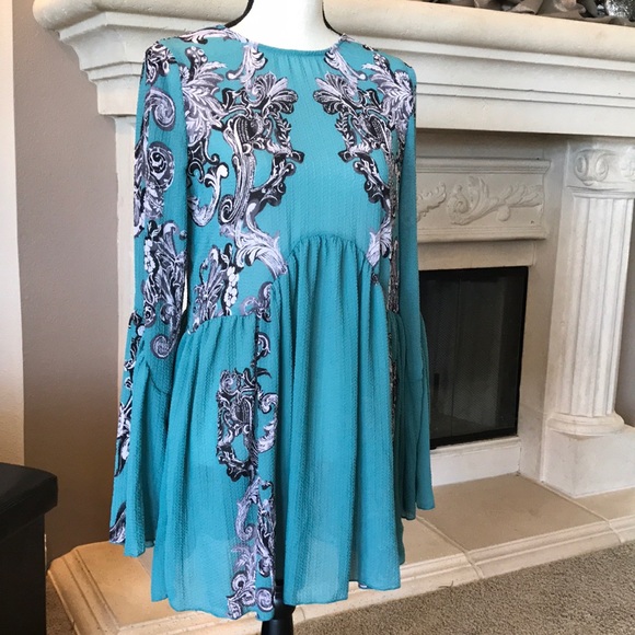 SOLD  Free People Symphony  Bell Sleeve Dress - Picture 5 of 8